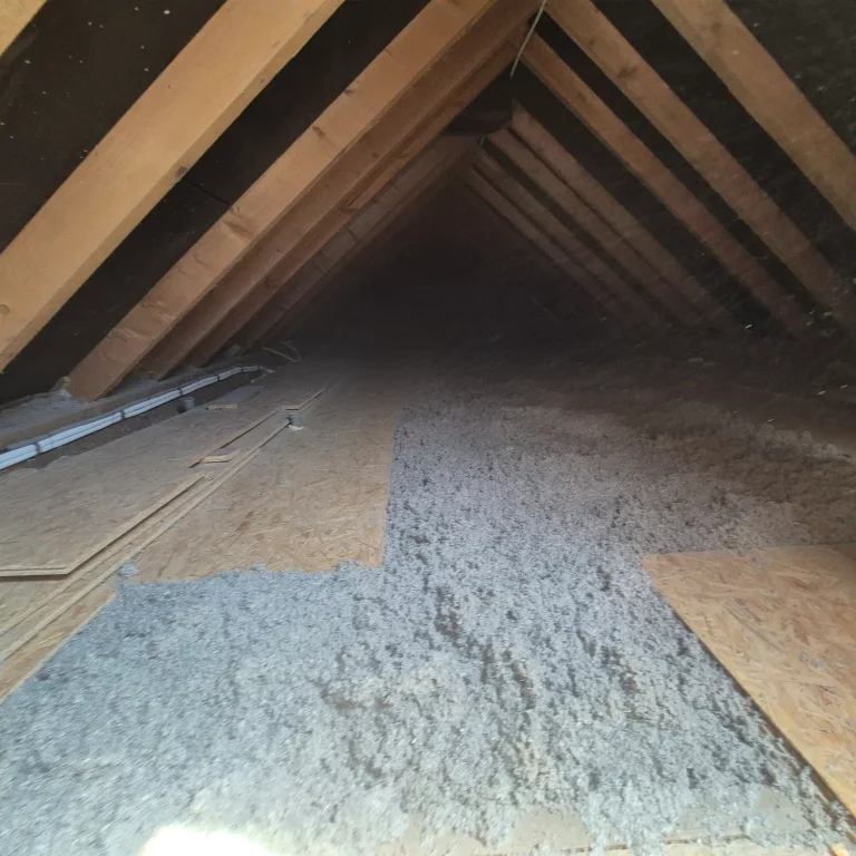 welna-termoizolacyjna-na-poddaszu-1500x1500